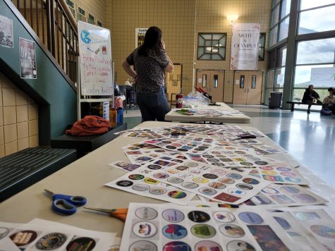 Jefferson County Public Library printed out many different designs to put on buttons, including fun ones and ones surrounding social issues and general Day without Hate designs. The event was free for everyone and encouraged students to speak their minds with the designs chosen.