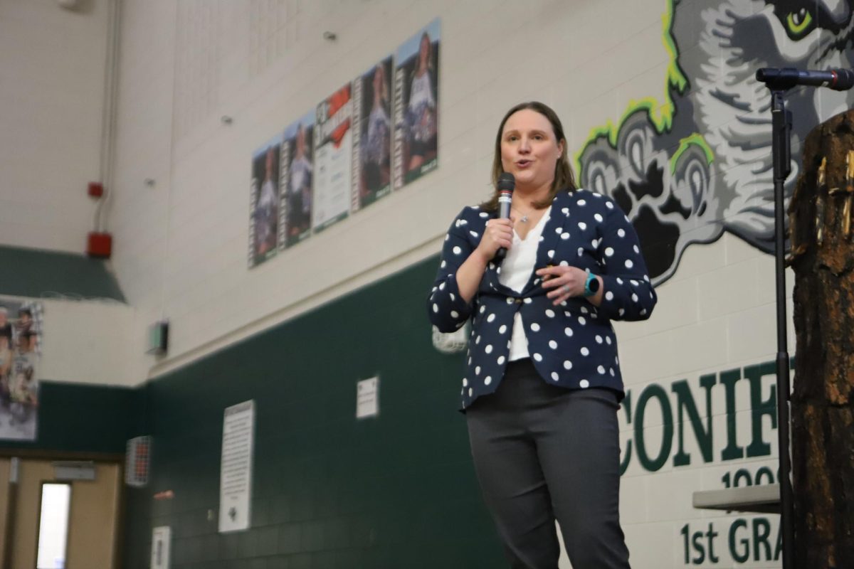 Keynote speaker Sarah Thomas shares with Conifer her experience with being an ultra-marathon swimmer and cancer survivor. Thomas holds the current world record for the longest continuous (unassisted, non-wetsuit) swim done in current-neutral conditions; She swam 104.6 miles over 67 hours in Lake Champlain (USA) in 2017. At 35 years old, she was diagnosed with a serious form of breast cancer, and soon after her treatments she became the first person to complete a four-way crossing of the English Channel in 54 hours and 10 minutes. On July 10, 2022, she became the first person to complete the 69-km double crossing of the North Channel between Britain and Ireland, in 21 hours 46 minutes 38 seconds, the freezing water having numerous stinging jellyfish.